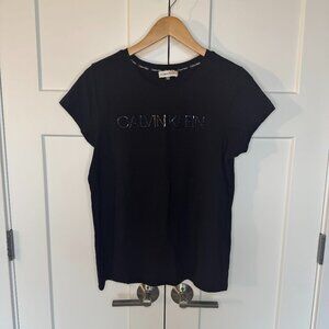 Calvin Klein Women's Embossed Logo Crewneck Short Sleeve T-Shirt Size Medium